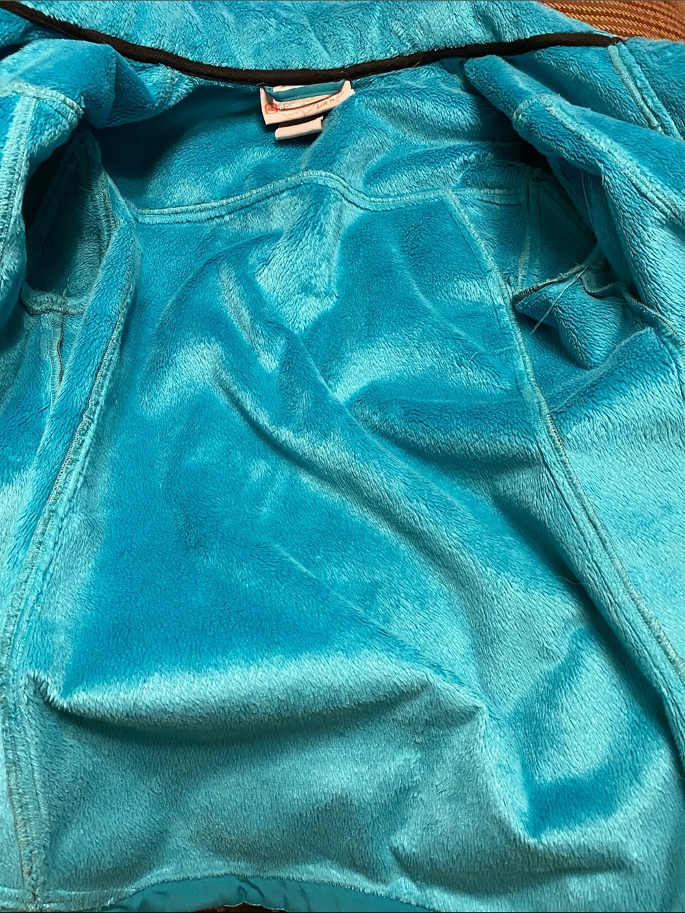 Free Country Navy Plaid Jacket with Teal Accents - Picture 4 of 7